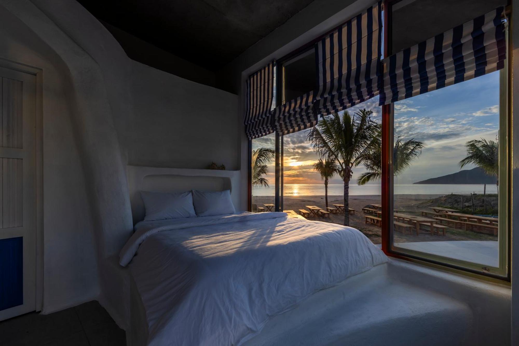 Isea By The Sea 5*